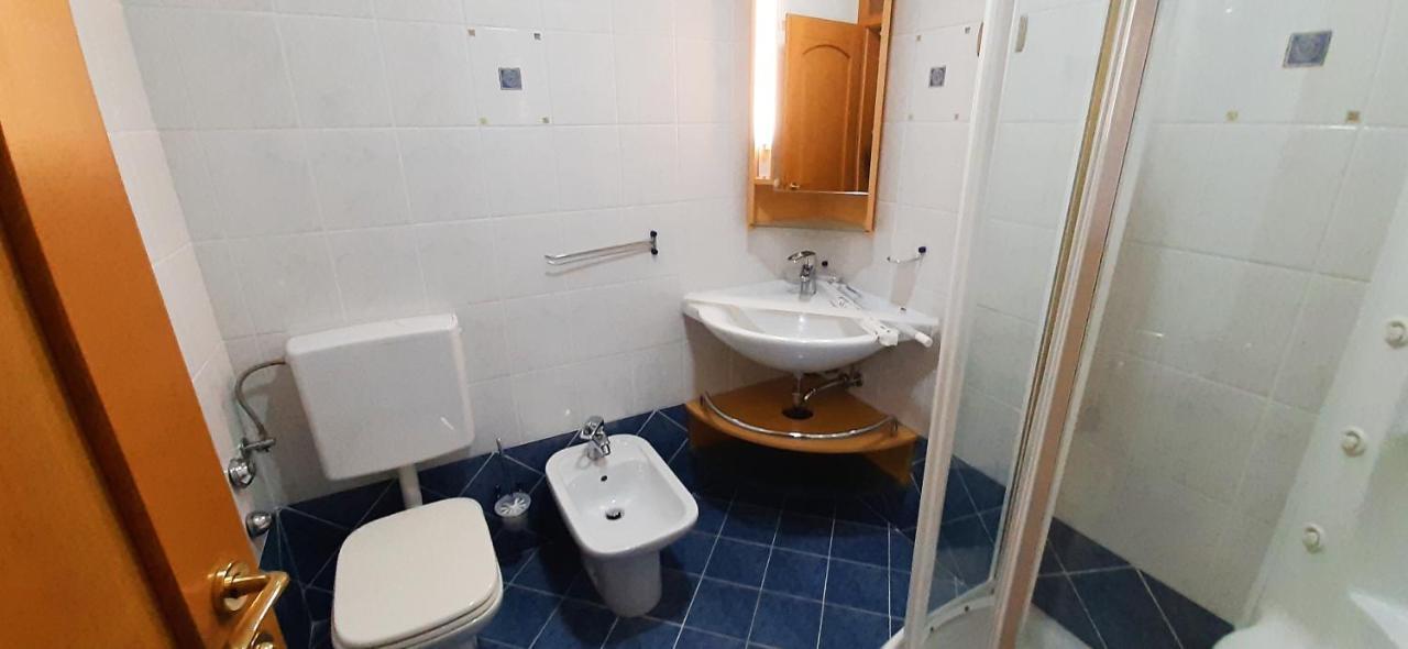 Relax Vila Kampel Копер Экстерьер фото