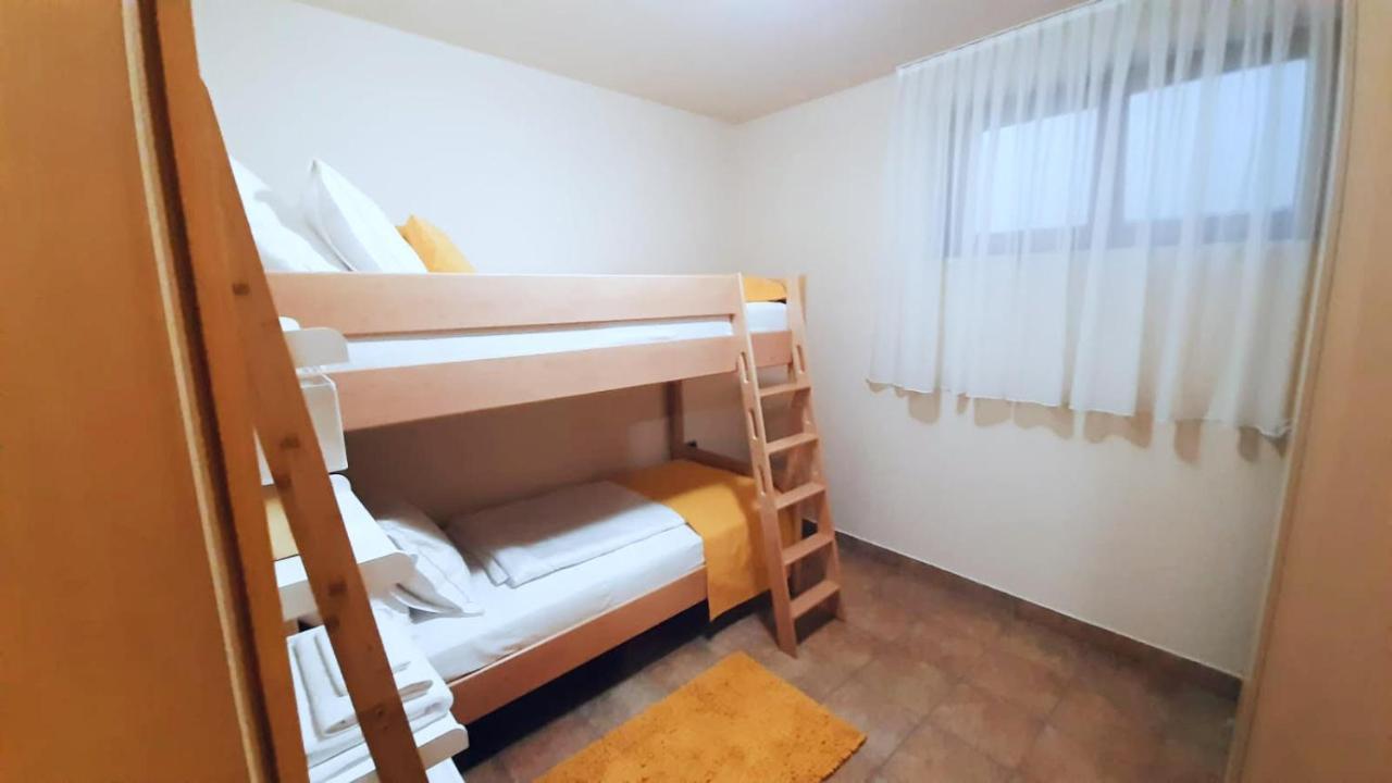 Relax Vila Kampel Копер Экстерьер фото