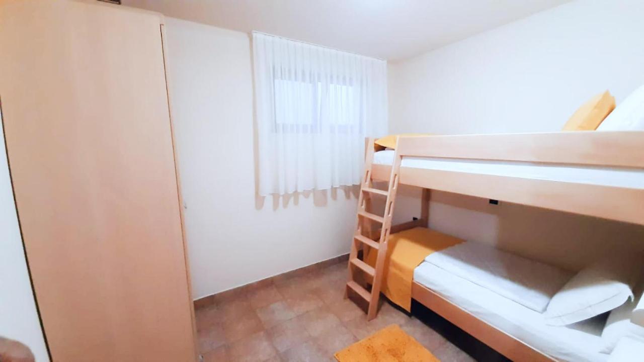 Relax Vila Kampel Копер Экстерьер фото