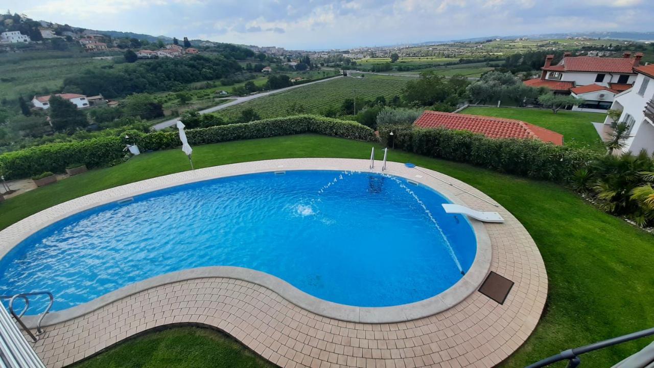 Relax Vila Kampel Копер Экстерьер фото